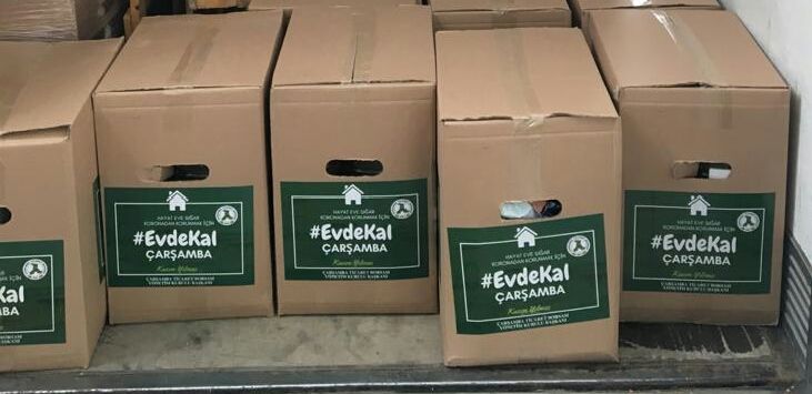 Çarşamba Ticaret Borsası'ndan 2 Bin Koli Gıda Yardımı