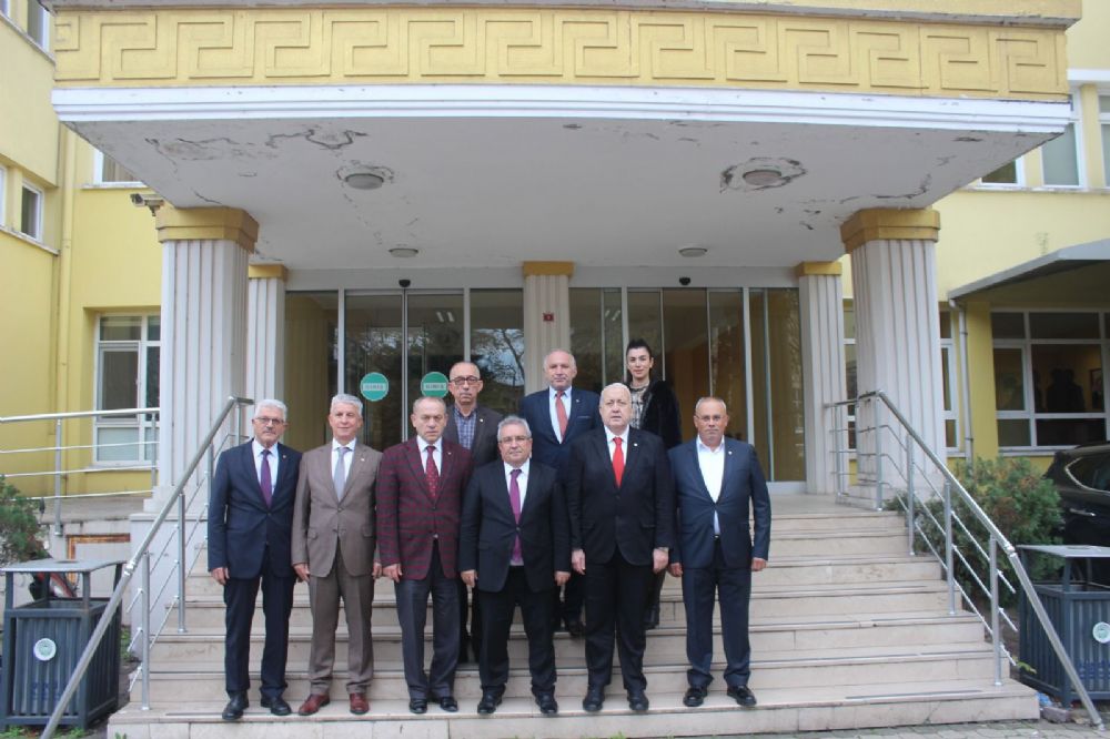 Başkan YILMAZ’dan Kaymakam YILDIRIM’a İadeiziyaret