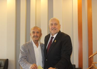 500 Büyük Sanayi Kuruluşu Listesine Giren Özyılmaz’a Tebrik