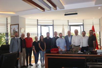 Fındık Hasadında Yeni Dönem: Modern Tarım Makinesi Tanıtıldı