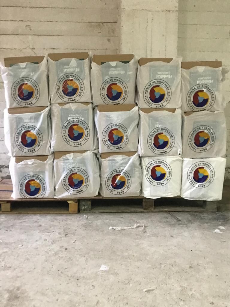Çarşamba Ticaret Borsası'ndan 2 Bin Koli Gıda Yardımı