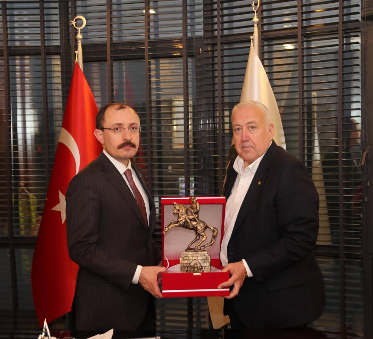 Ticaret Bakanı Mehmet Muş ÇTB'yi Ziyaret Etti