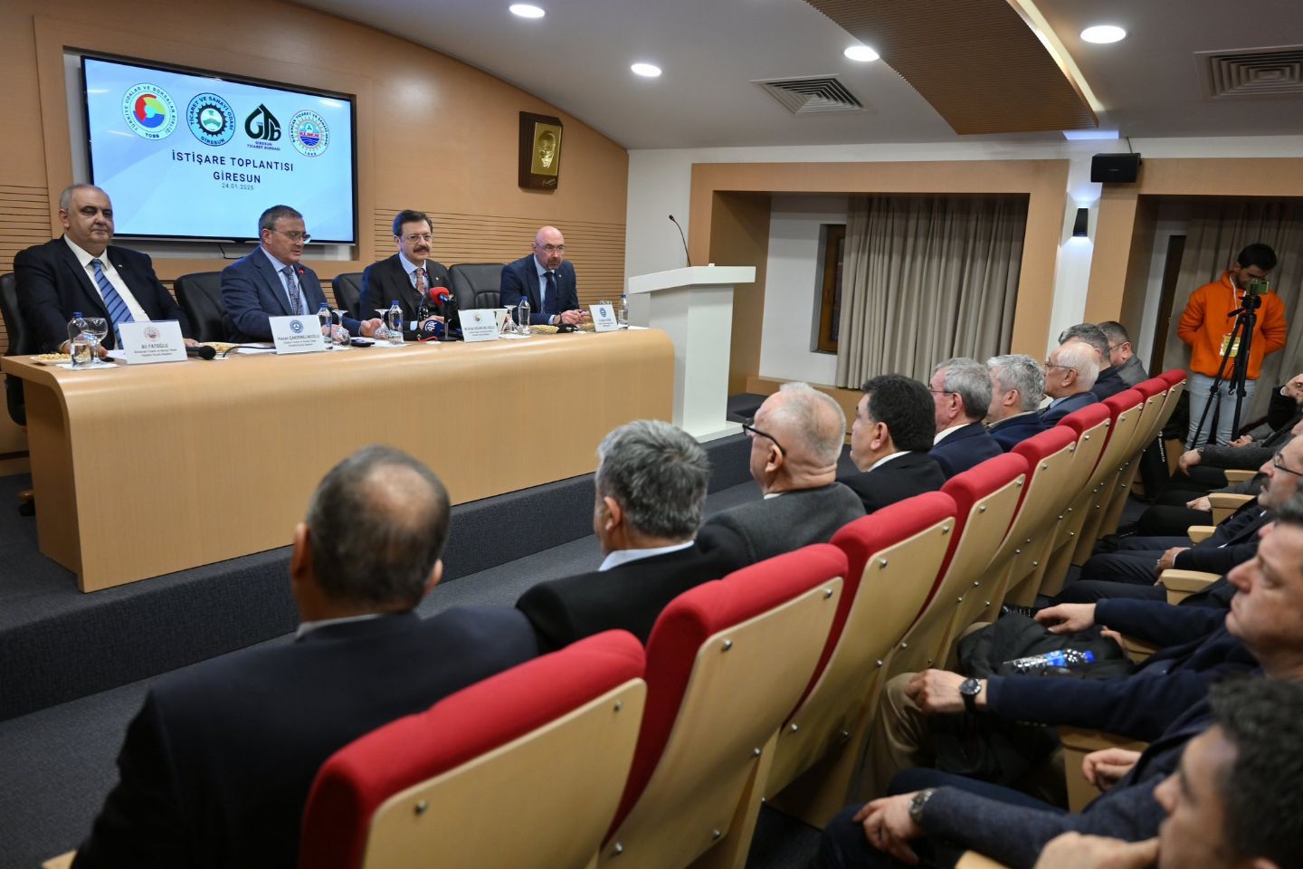 Kokarca Zararlısı ile Mücadele Toplantısı Gerçekleştirildi