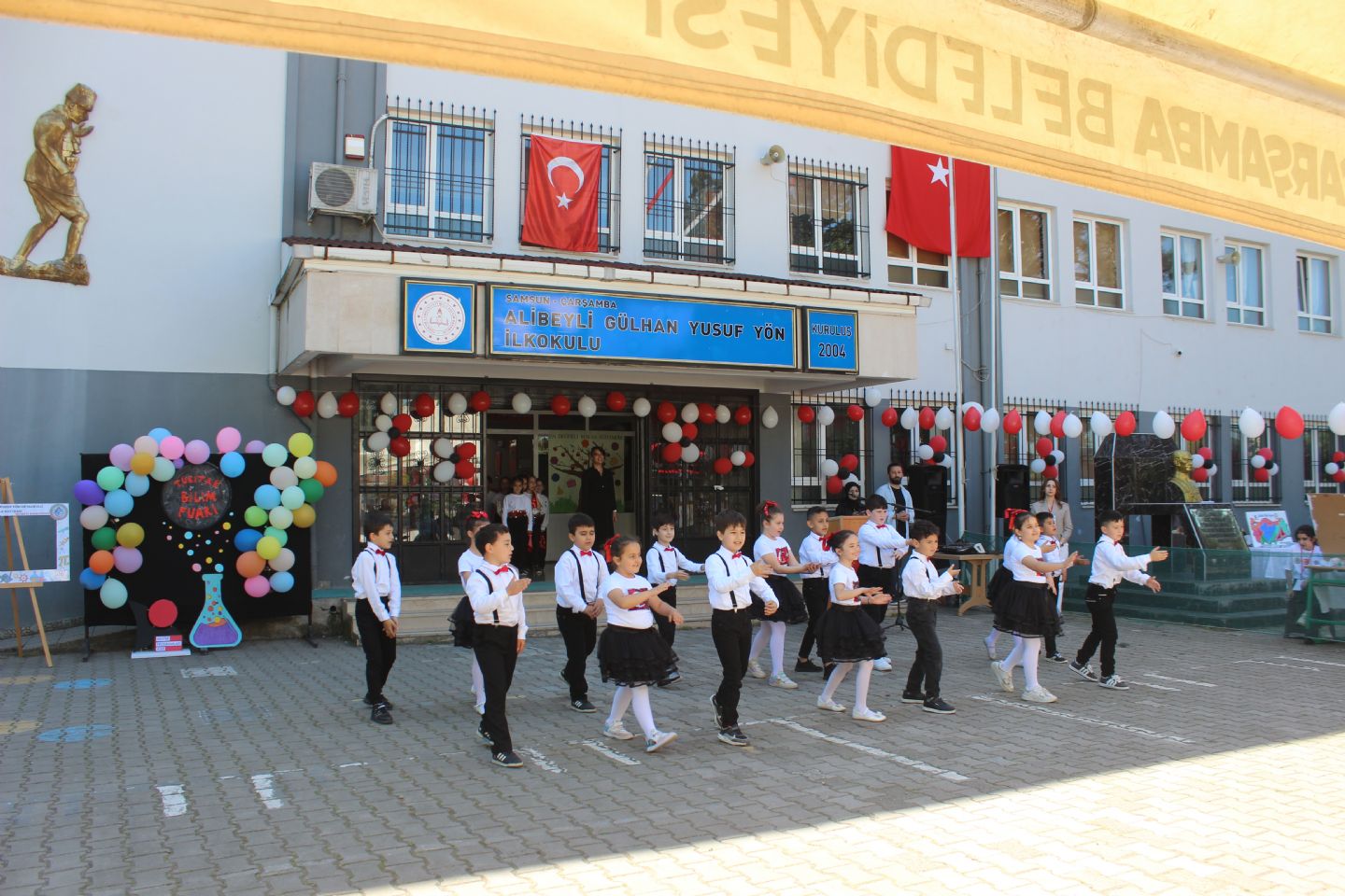 Çarşamba'da Tübitak 4006 Bilim Fuarı Gerçekleştirildi