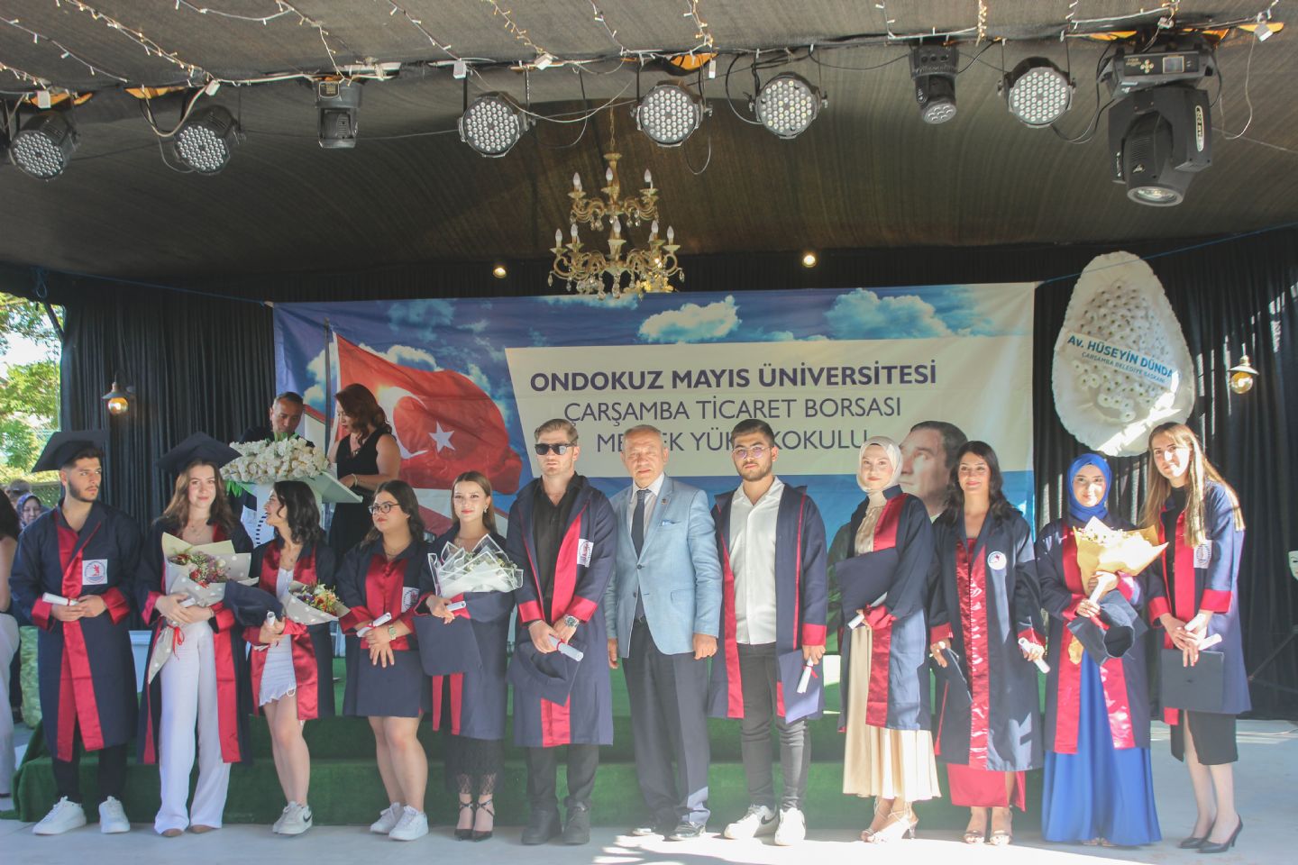 Çarşamba MYO’da Mezuniyet Coşkusu Yaşandı