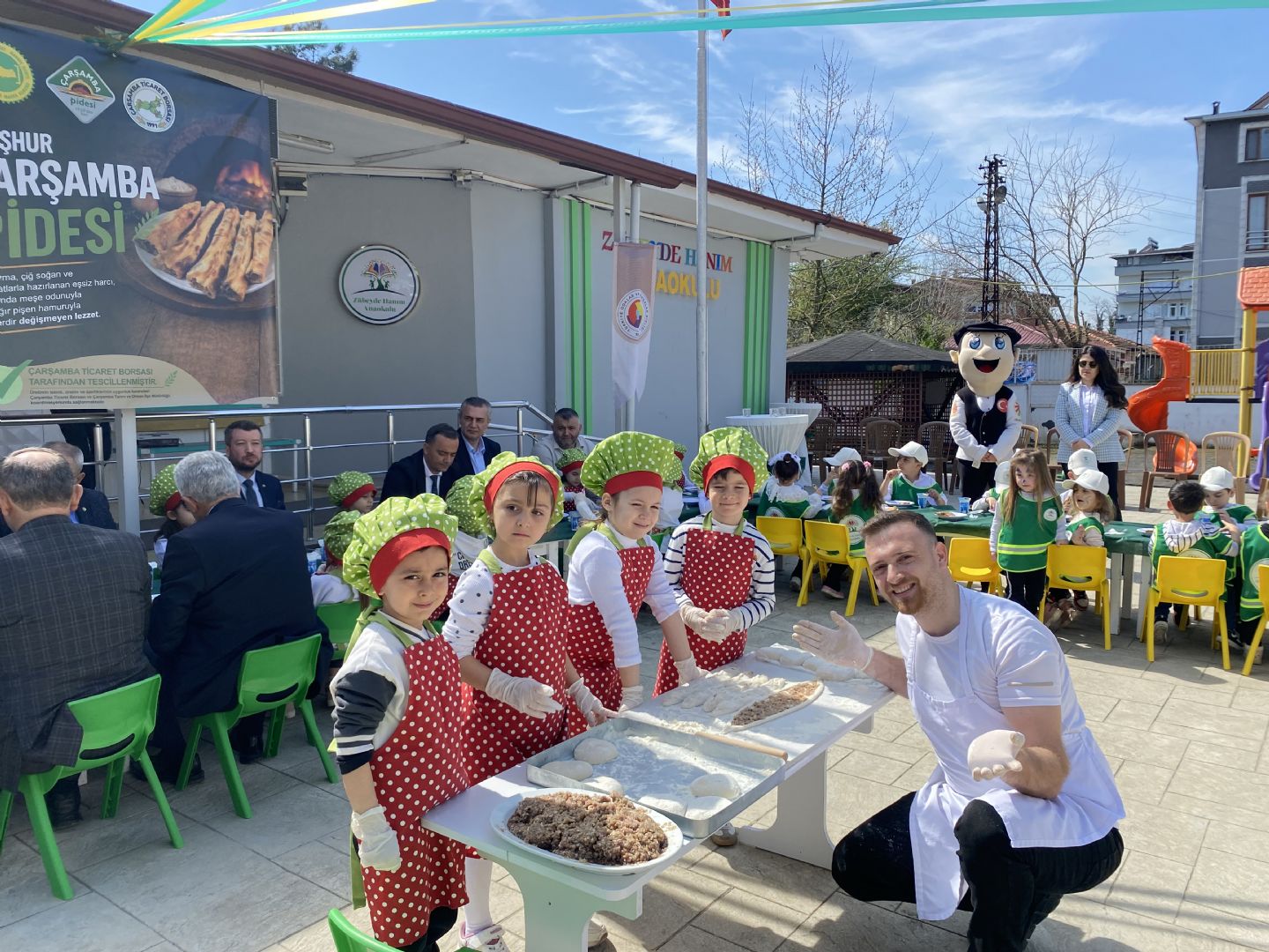 Dünya Pide Gününde Çarşamba Pidesi Miniklerle Buluştu