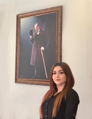 Begüm Sultan Özkurt / Sekreter